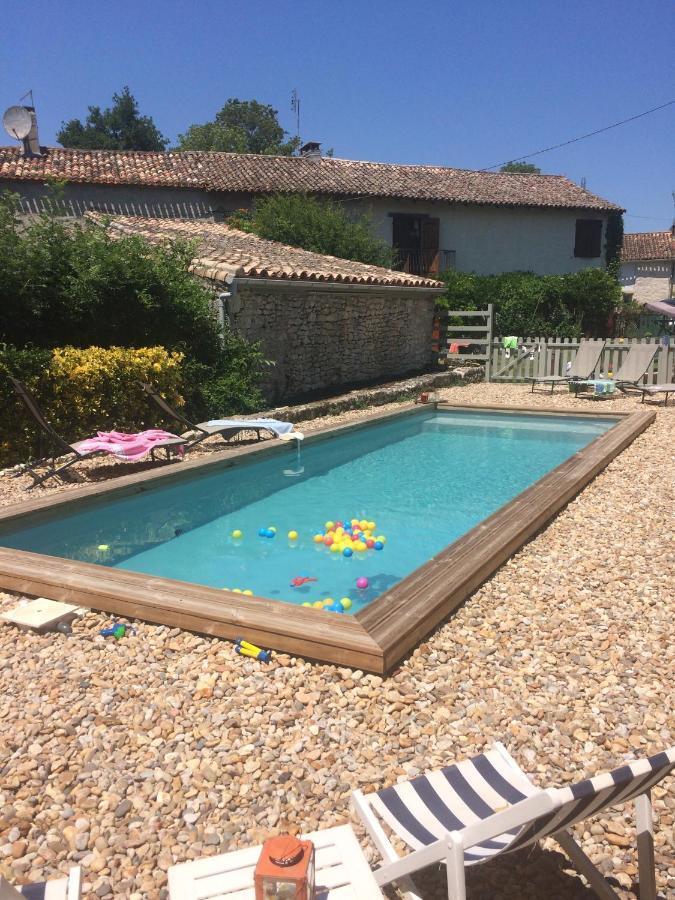 Villa Les Galineaux La Roquille Exterior foto